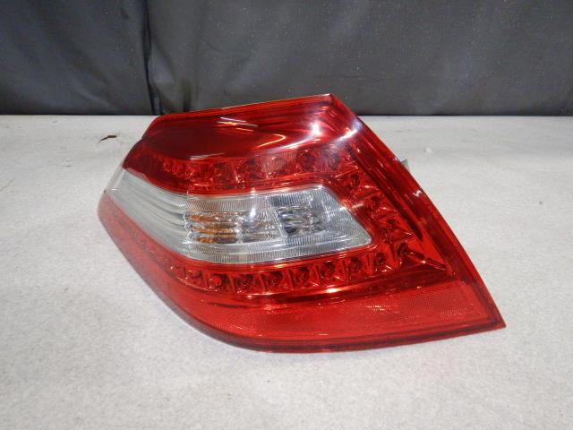 【中古】中古部品 ティアナ J32 左ﾃｰﾙﾗﾝﾌﾟ 【3330810100-241112000115600】