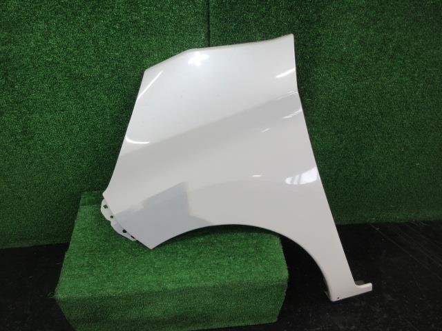 【中古】再生部品 デイズルークス B21A 左ﾌﾛﾝﾄﾌｪﾝﾀﾞｰ 【3380010000-241114500610700】