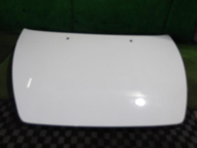 【中古】中古部品 ボルボ 50シリーズ MB4204S ﾎﾞﾝﾈｯﾄﾌｰﾄﾞ 【3340220100-000225075910500】
