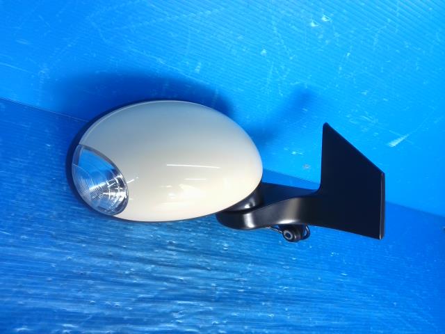 【中古】中古部品 ＭＲワゴン MF22S 右ｻｲﾄﾞﾐﾗｰ 【3310550000-241107001113500】
