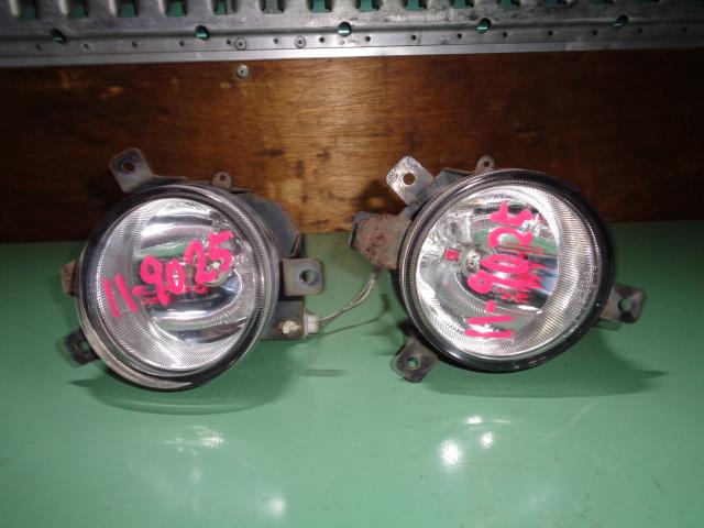 【中古】中古部品 パジェロミニ H58A 右フォグランプ 【3330810100-241115000310850】
