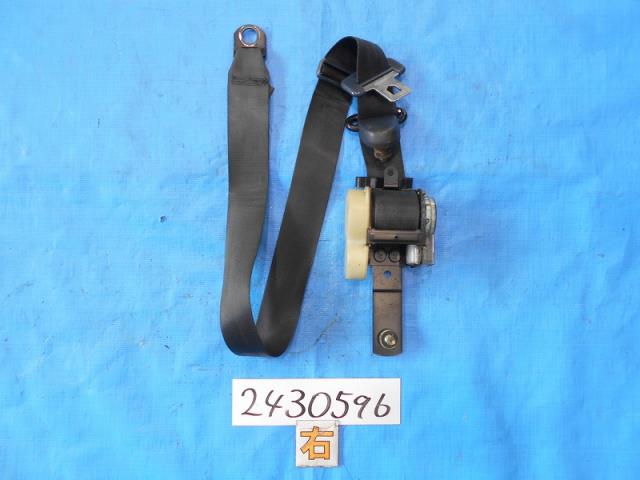 【中古】中古部品 グロリア VUY30 ｼｰﾄﾍﾞﾙﾄ 【3310040100-000243059677150】 12,780円