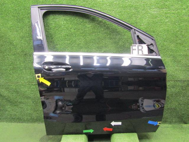 【中古】中古部品 ベンツ Bクラス 246242 右ﾌﾛﾝﾄﾄﾞｱ 【3330200100-242063000013100】