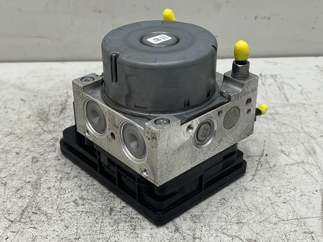 【中古】中古部品 シトロエン DS3 A5CHN01 ABSｱｸﾁｭｴｰﾀｰ 【3310070100-000090763842500】