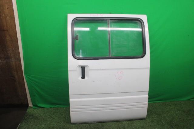 【中古】中古部品 エブリィ DA71V 左ﾘｱﾄﾞｱ 【3330950100-000047230413400】｜e-cleマート