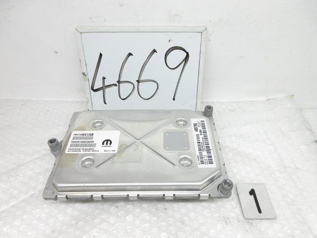【中古】中古部品 ジープ コンパス MK49 ｴﾝｼﾞﾝｺﾝﾋﾟｭｰﾀｰ 【3500170000-241125500263100】