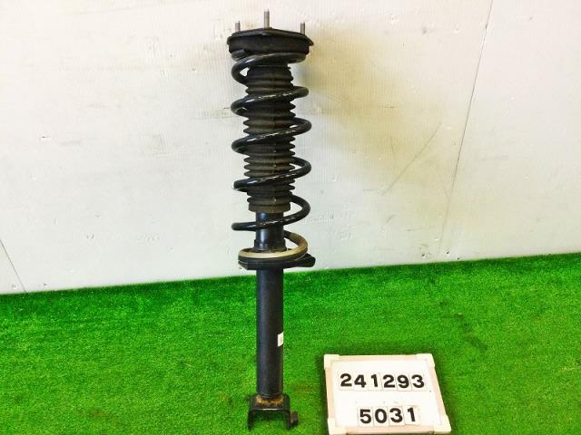 【中古】中古部品 スカイライン HV37 右ﾘｱｽﾄﾗｯﾄ 【3330890100-000024129350310】