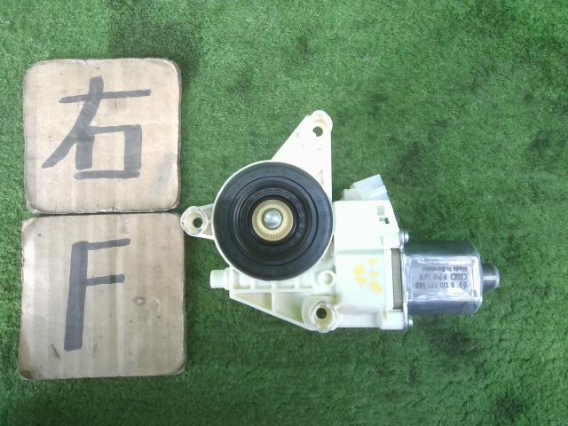 【中古】中古部品 ベンツ Cクラス 204248 右フロントドアレギュレータ・モーター 【3330990100-241030000713120】|e-cleマート