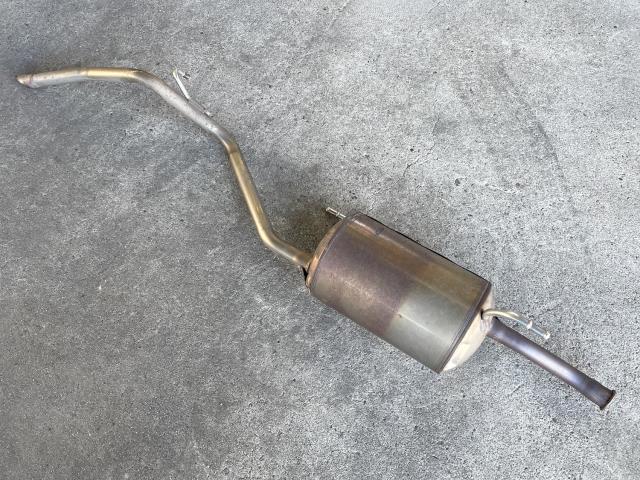 【中古】中古部品 NV100クリッパー DR17V ﾘｱﾏﾌﾗｰ 【3330650100-000243027922500】