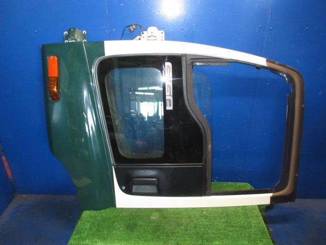 【中古】中古部品 いすゞ大型車 CYJ77W6 左ﾌﾛﾝﾄﾄﾞｱ 【3310270100-000014510413200】