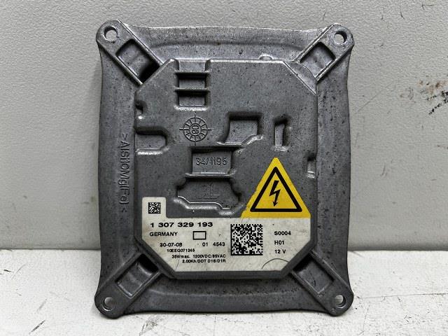 【中古】中古部品 アウディ TT 8JCCZF ﾗｲﾄｺﾝﾄﾛｰﾙﾕﾆｯﾄ 【3310070100-000090762410811】