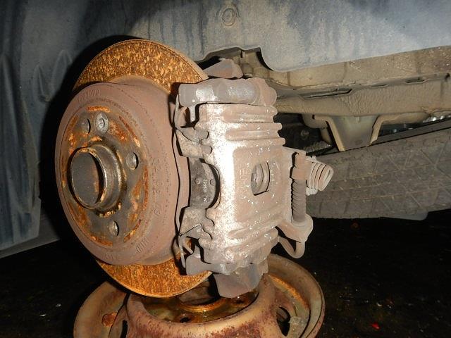 【中古】中古部品 BMW ミニ RA16 左ﾘｱｷｬﾘﾊﾟｰ 【3310070100-0000Y0761744460】