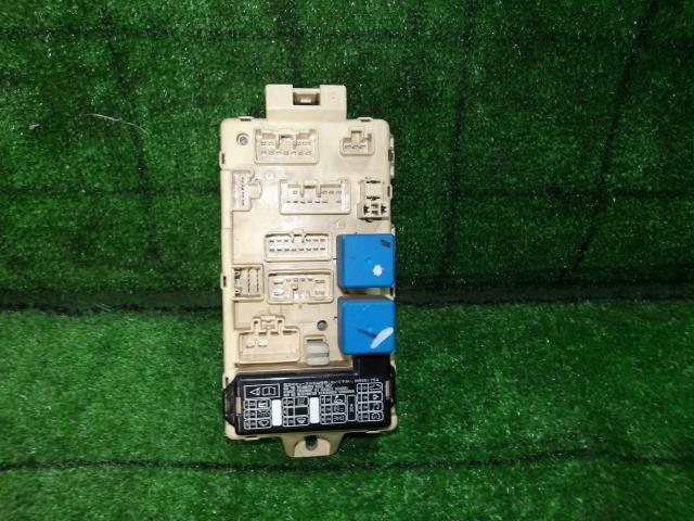 【中古】中古部品 タウンボックス U62W ﾋｭｰｽﾞﾎﾞｯｸｽ 【3330420100-241127000167800】