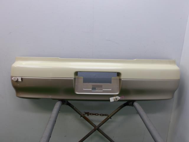 【中古】中古部品 ローレル HC34 ﾘｱﾊﾞﾝﾊﾟｰ 【3310250100-000243038915100】