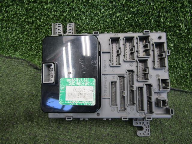 【中古】中古部品 ライフ JB5 ﾋｭｰｽﾞﾎﾞｯｸｽ 【3330200100-242148000067800】