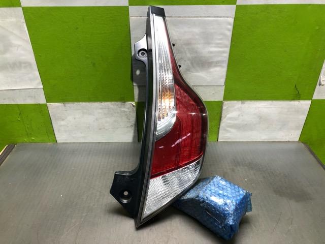トヨタ・アクア　前期 純正リアランプ 81560-52696 トヨタ トヨタ純正 アクア テールランプASSY LH 81560-52696