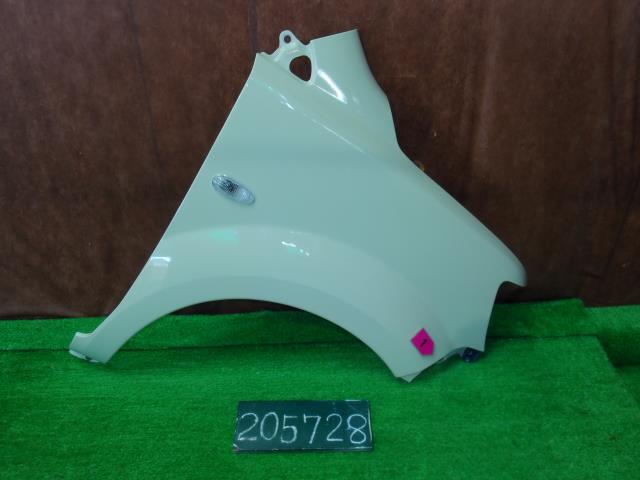 【中古】中古部品 ｅＫワゴン H81W 右ﾌﾛﾝﾄﾌｪﾝﾀﾞｰ 【3310120100-241118000610600】