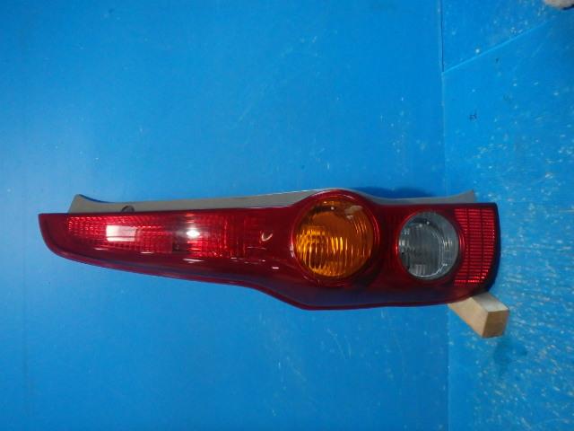 【中古】中古部品 ミラ L275S 左ﾃｰﾙﾗﾝﾌﾟ 【3331010800-000022711515600】