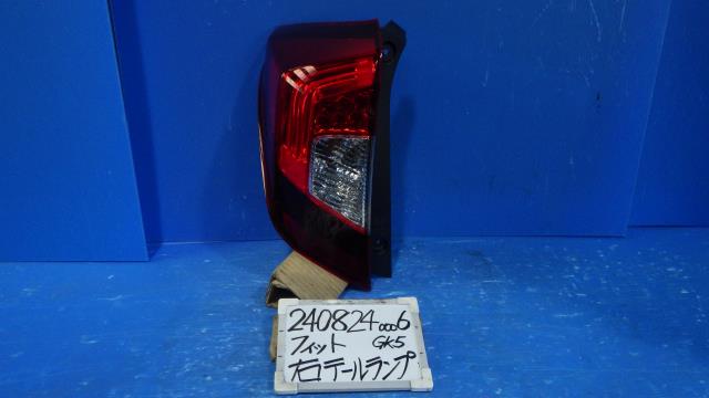 【中古】中古部品 フィット GK5 左ﾃｰﾙﾗﾝﾌﾟ 【3330340100-240824000615600】