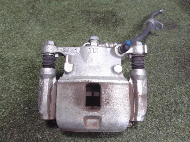 【中古】中古部品 タフト LA900S 左ﾌﾛﾝﾄｷｬﾘﾊﾟｰ 【3260300000-241206000344360】 6,521円
