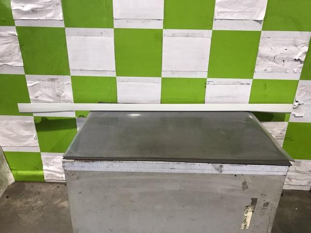 【中古】中古部品 エブリィ DA64W 右ｻｲﾄﾞｽﾃｯﾌﾟ 【3330530100-000005321113700】