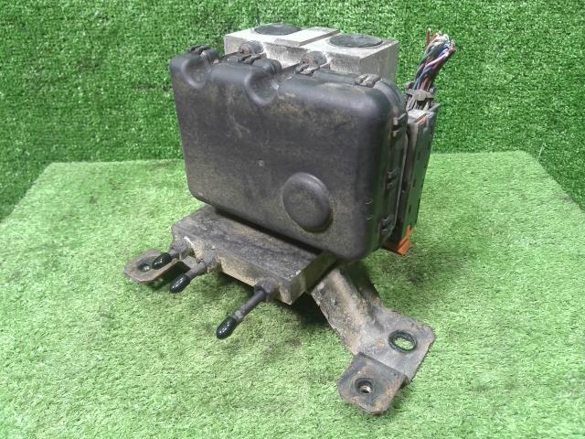 【中古】中古部品 ハイゼット S210P ABSアクチュエーター 【3330900100-000024128442500】|e-cleマート