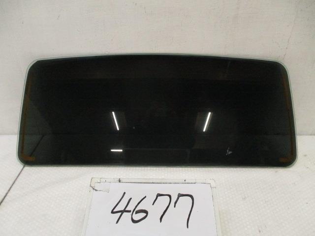 【中古】中古部品 ジムニー JA22W ﾘｱｳｲﾝﾄﾞｶﾞﾗｽ 【3500170000-241216502815700】
