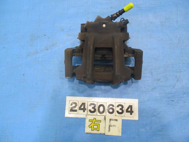 【中古】中古部品 BMW 3シリーズ 3X20 右ﾌﾛﾝﾄｷｬﾘﾊﾟｰ 【3310040100-000243063444330】