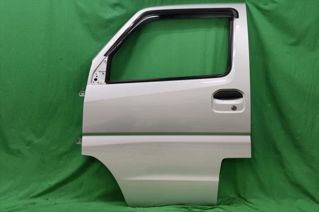 【中古】中古部品 クリッパー U72V 左フロントドア 【3330240100-002024679013200】