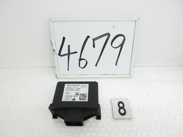 【中古】中古部品 プジョー RCZ T7R5F02 ライトコントロールユニット 【3500170000-241219502810810】