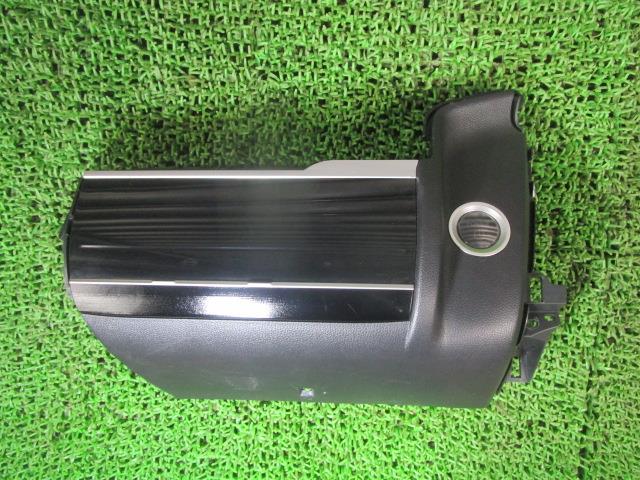 【中古】中古部品 フィット GP5 A/Cスイッチパネル 【3330540100-241219000360900】