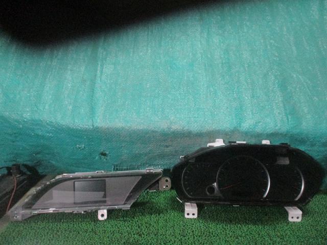 【中古】中古部品 ヴォクシー ZRR80W ｽﾋﾟｰﾄﾞﾒｰﾀｰ 【3500080000-240731000261400】