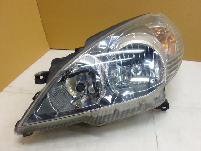【中古】中古部品 ウイングロード WRY11 左ﾍｯﾄﾞﾗﾝﾌﾟ 【3310250100-000243039010900】