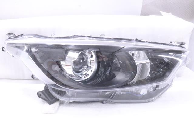 【中古】中古部品 ヤリス MXPA10 右ﾍｯﾄﾞﾗﾝﾌﾟ 【3260520000-241227500110800】