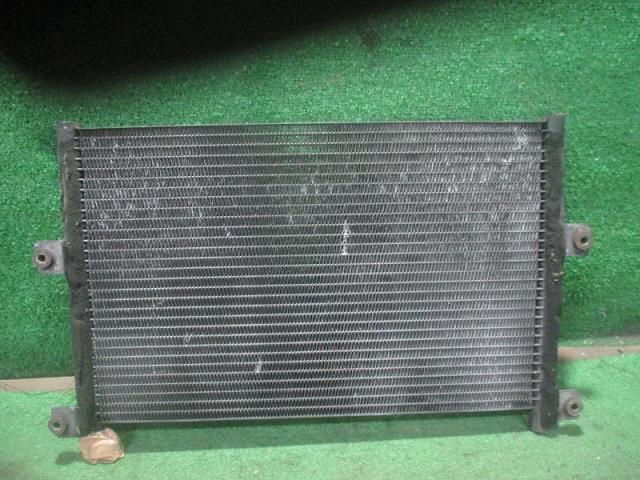 【中古】中古部品 ジムニー JB23W コンデンサー 【3500080000-240625000160600】