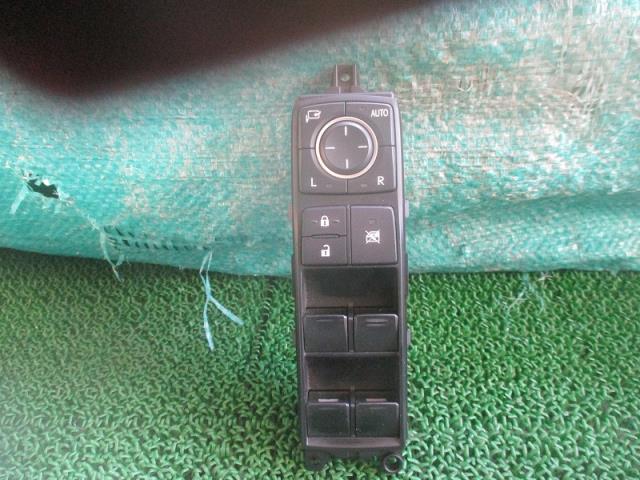 【中古】中古部品 レクサス IS GSE31 ﾊﾟﾜｰｳｲﾝﾄﾞｳｽｲｯﾁ 【3500080000-240410000861900】