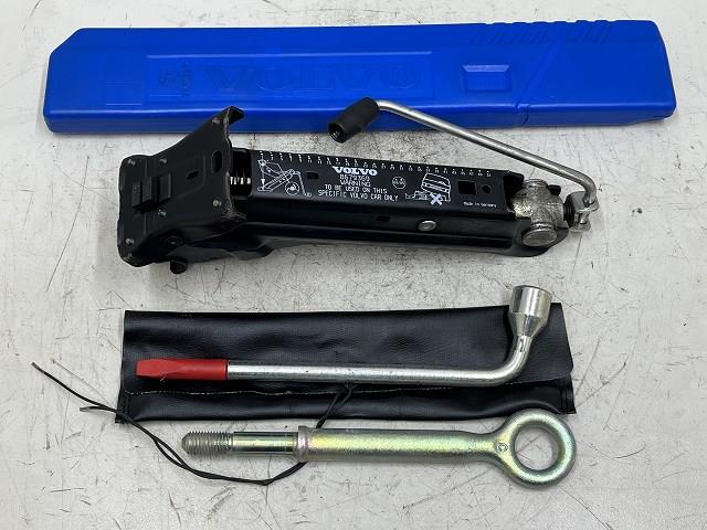 【中古】中古部品 ボルボ 70シリーズ SB5244W ジャッキ 【3310070100-0000Y0732477750】|e-cleマート