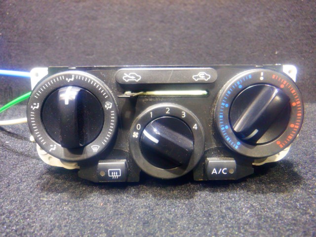 【中古】中古部品 ＡＤ VAY12 A/Cｽｲｯﾁﾊﾟﾈﾙ 【3340140100-000024303760900】
