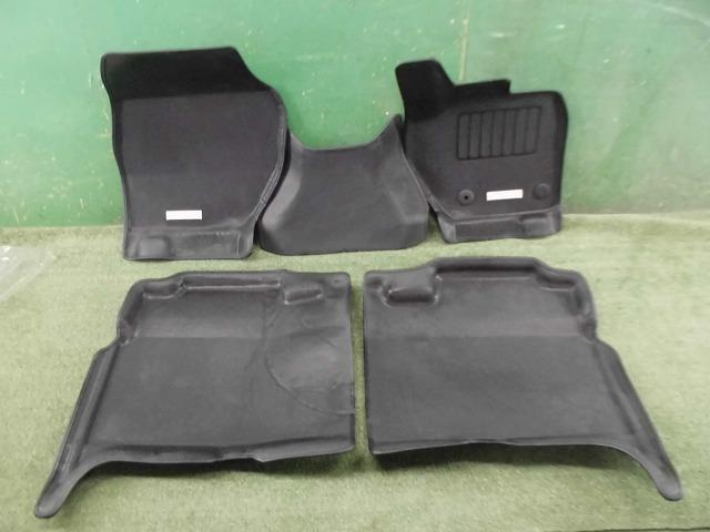 【中古】中古部品 サクラ B6AW ﾌﾛｱﾏｯﾄ 【3330150100-000024340277450】