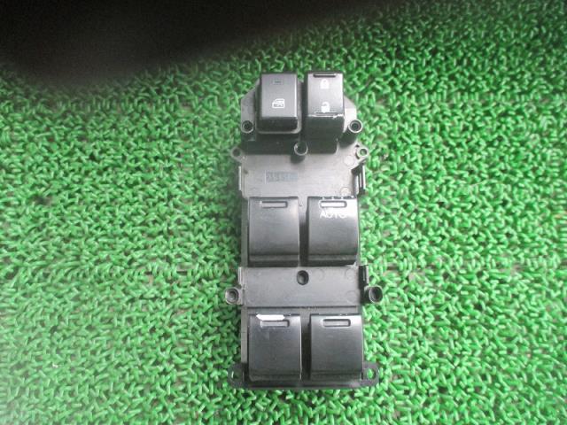 【中古】中古部品 ステップワゴン RK5 ﾊﾟﾜｰｳｲﾝﾄﾞｳｽｲｯﾁ 【3500080000-240912000861900】