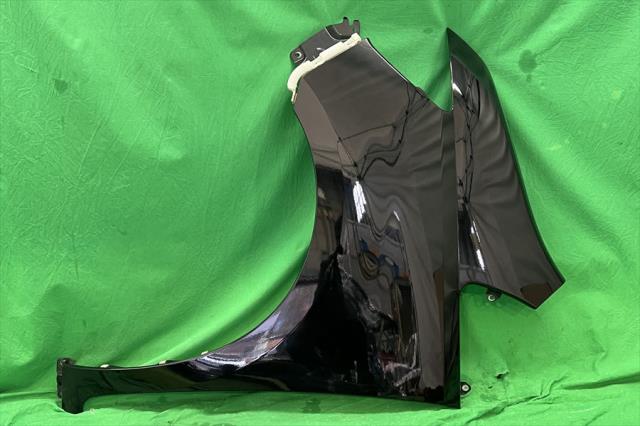【中古】中古部品 セレナ NC25 左ﾌﾛﾝﾄﾌｪﾝﾀﾞｰ 【3330240100-002025501710700】 13,783円
