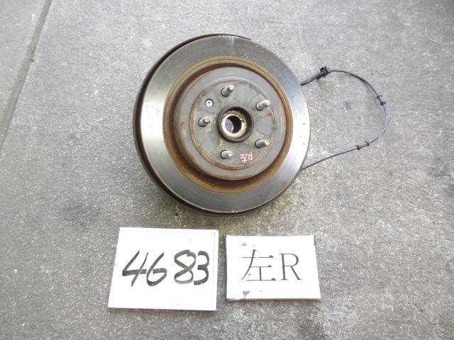 【中古】中古部品 キャデラック CTS X322C 左ﾘｱﾅｯｸﾙﾊﾌﾞ 【3500170000-250111502144440】