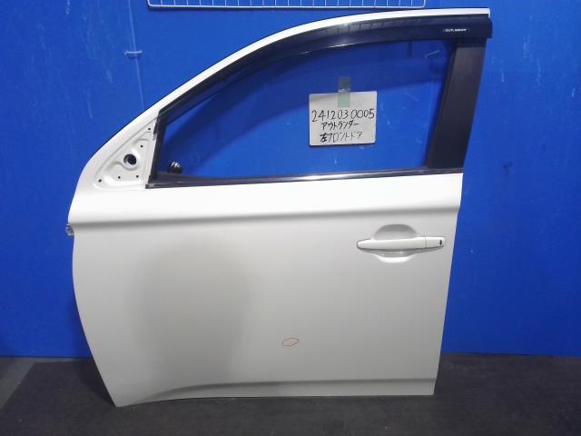 【中古】中古部品 アウトランダー GG2W 左ﾌﾛﾝﾄﾄﾞｱ 【3310220100-241203000513200】