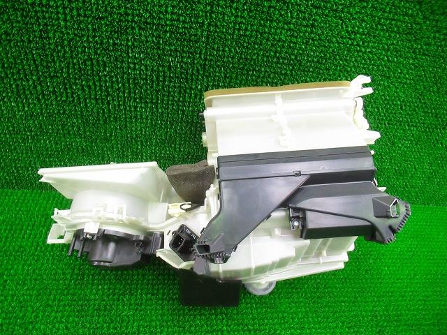 【中古】中古部品 ワゴンＲ MH34S A/Cｸｰﾘﾝｸﾞﾕﾆｯﾄ 【3330210100-000037004260800】｜e-cleマート