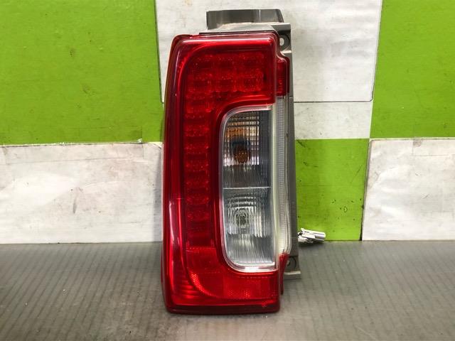 【中古】中古部品 タント LA600S 左ﾃｰﾙﾗﾝﾌﾟ 【3330530100-000005337915600】