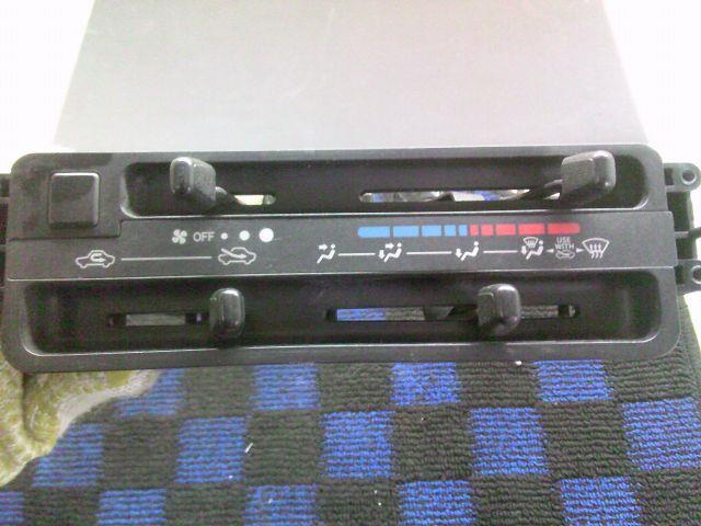 【中古】中古部品 ハイゼット S211P A/Cｽｲｯﾁﾊﾟﾈﾙ 【3330220100-250117000260900】