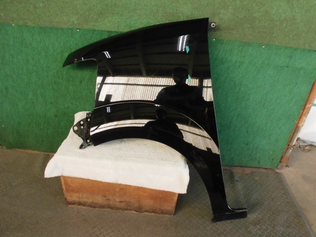 【中古】中古部品 Ｎ－ＢＯＸ JF1 左ﾌﾛﾝﾄﾌｪﾝﾀﾞｰ 【3310420000-000002316410700】