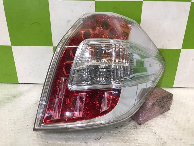 【中古】中古部品 フィットシャトル GP2 右ﾃｰﾙﾗﾝﾌﾟ 【3330530100-000005345715500】 10,230円