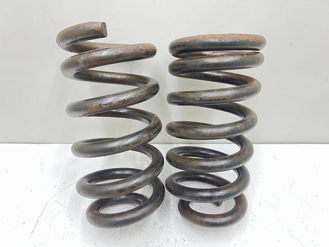 【中古】中古部品 シボレー C10 ﾌﾛﾝﾄｽﾌﾟﾘﾝｸﾞｾｯﾄ 【3310070100-000183021251300】 31,103円