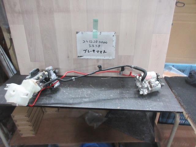 【中古】中古部品 シエンタ NHP170G ﾌﾞﾚｰｷﾏｽﾀｰ 【3310220100-241203000447160】｜e-cleマート
